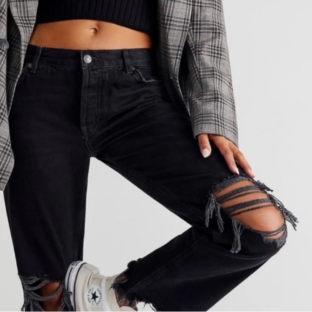 Free People Maggie Mid Rise Straight Leg Black Distressed Jeans